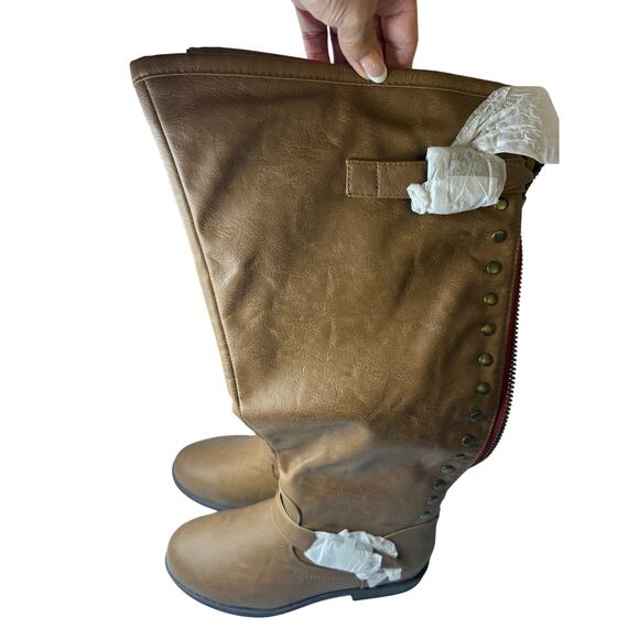 Journee Collection
Women’s Spokane Wide Calf Knee High Riding Boots - Picture 2 of 5